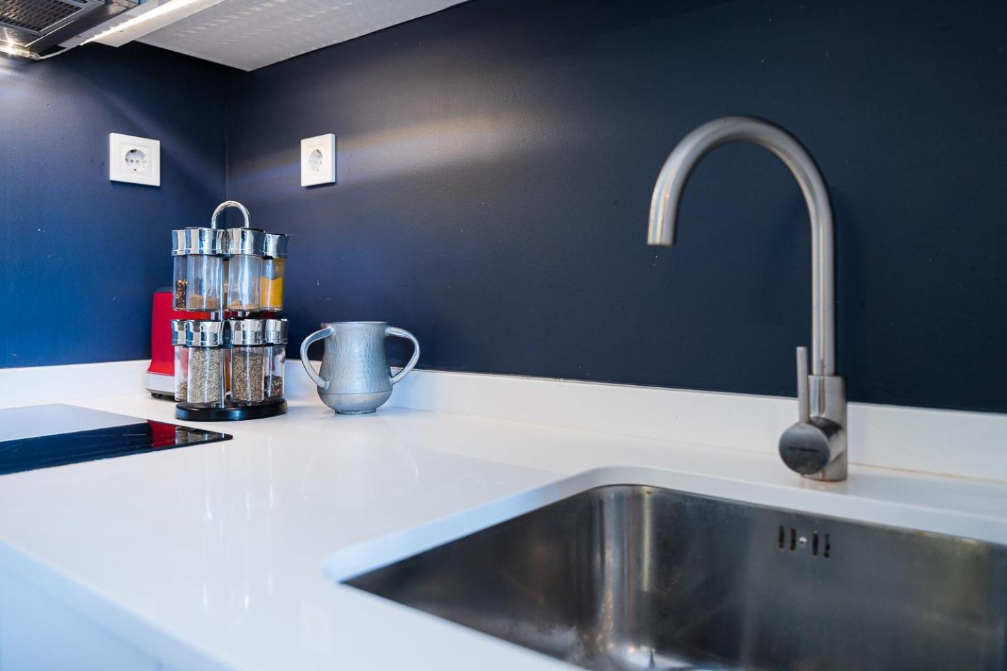 Appartamento Guestready - Shades Of Blue With Balcony OOporto Esterno foto